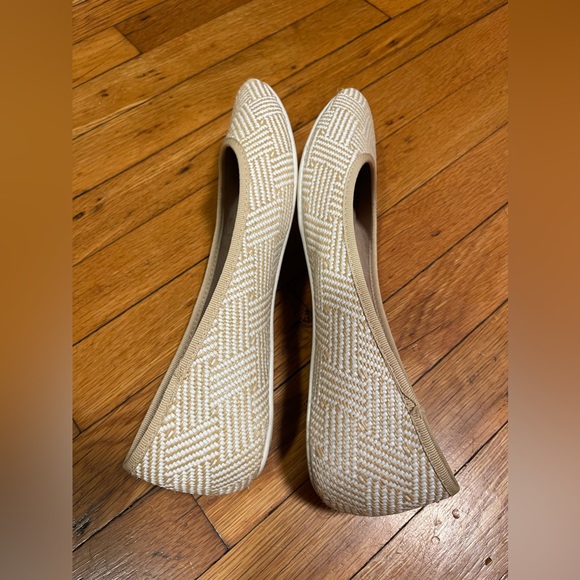 Kelly And Katie Womens Knit Pointed/Almond Toe Slip On Flats Beige Size 9.5M - Picture 3 of 7